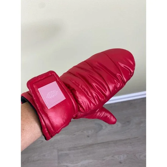 FP Free People Movement Red SHOW OFF Puffer Mittens New - Picture 3 of 4